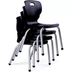 Tavolo e sedie per attività Set tavolo 24x48 con bordo spruzzato grigio e gambe regolabili e 4 sedie nere da aula da 14 pollici