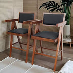 Sgabello da bancone con braccioli Home Hamilton Mid-Century Modern 26 in legno massello e finta pelle imbottita